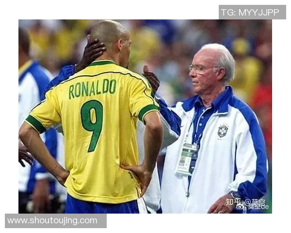 纵横绿茵闪耀星辉全景记录世界顶级足球巨星风云